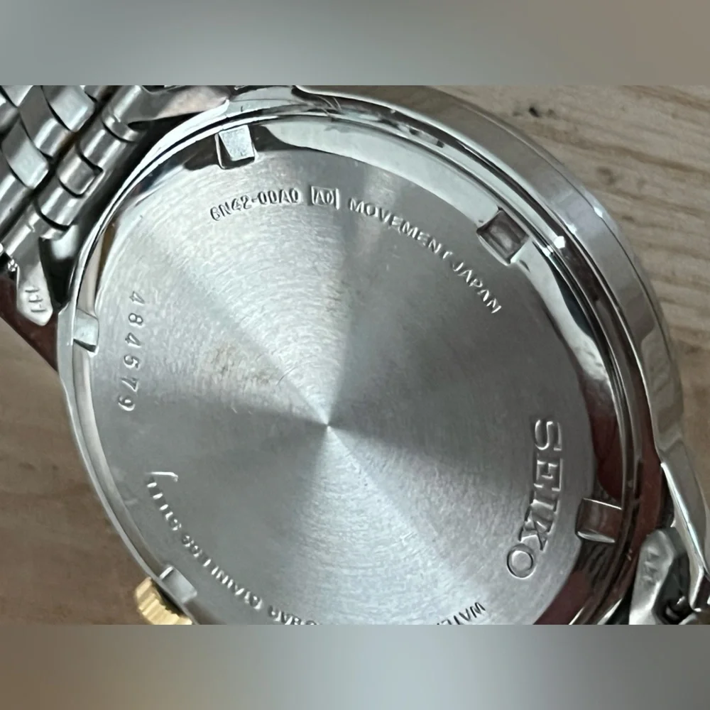 Seiko RARE Monterey Bay Invitational Golf Men’s Watch White Dial 2-Tone Bracelet